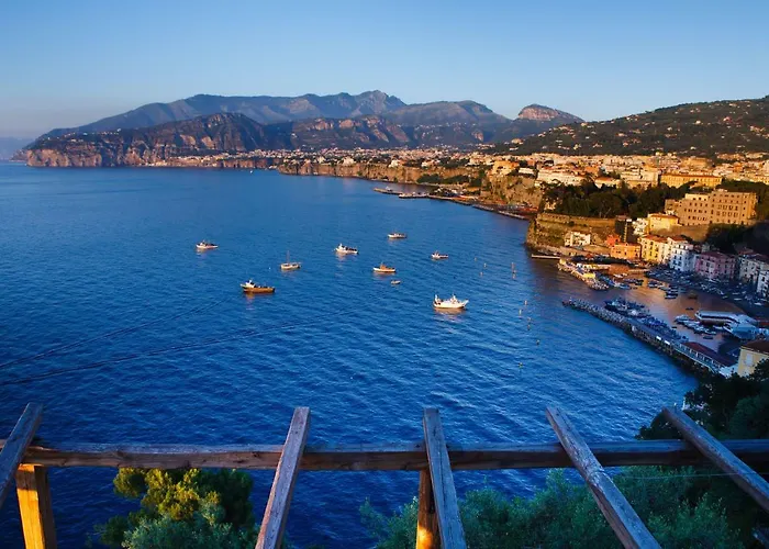 Alojamento de Acomodação e Pequeno-almoço Le Muse Sorrento