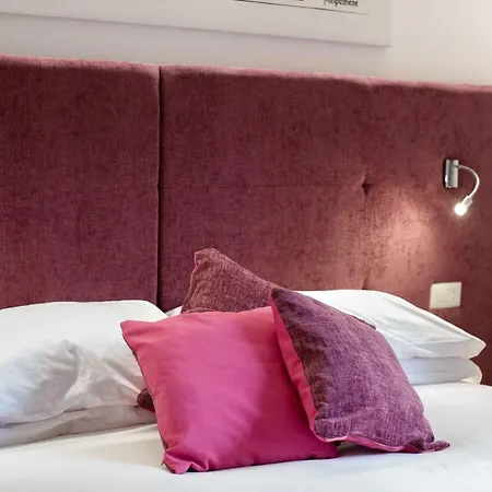 Le Muse לינה וארוחת בוקר